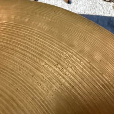 19" Vintage Zildjian Complex Light Crash Ride, 1710 grams image 2