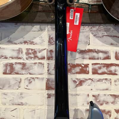 Fender Tom Morello "Arm The Homeless", Rosewood Fingerboard, Blue Ice Metallic image 7
