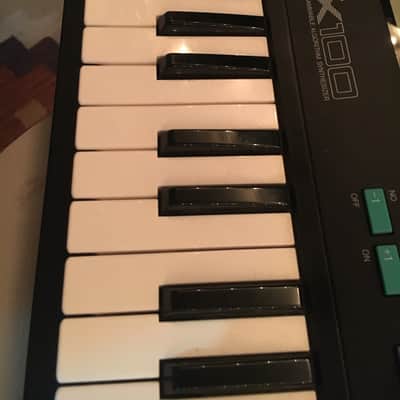 Yamaha Dx100 image 6
