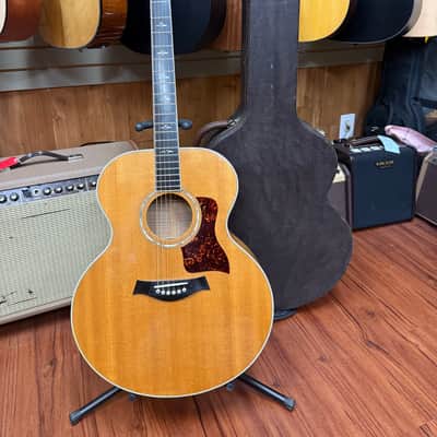 Taylor 615 Jumbo Acoustic Electric Guitar-1993- USA - Natural - Flame Maple w/OHSC image 2