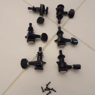 Guyker 3 X 3 Locking Guitar Tuner Set - Black image 1