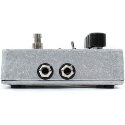 Electro-Harmonix EHX Memory Boy Analog Delay Pedal with Chorus/Vibrato Effects image 5