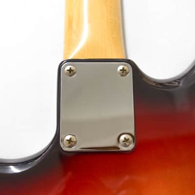 Fender Jazzmaster CIJ 1997 - Three-Tone Sunburst image 12