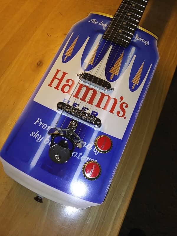 Hamm's beer can guitar image 1