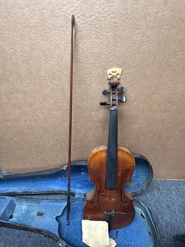 OLD LS Violin 4/4 image 1