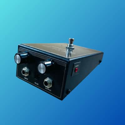 JHS Legends Series Smiley 1969 London Fuzz image 4