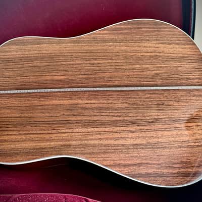Martin HD-28V 2018 - Natural image 5