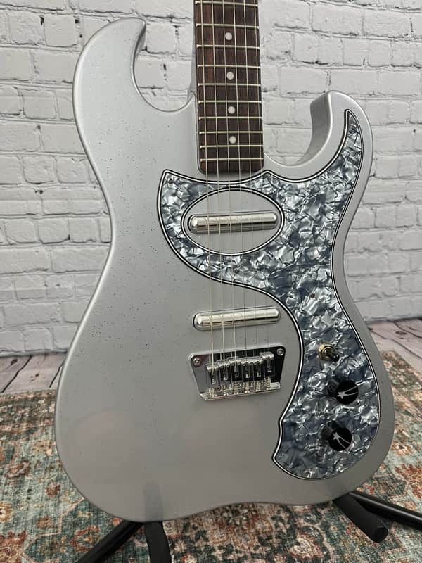Telestar Mona (Silvertone/Danelectro 1457 Inspired) Electric Guitar w/Amplifier Case (Silver Sparkle) image 1