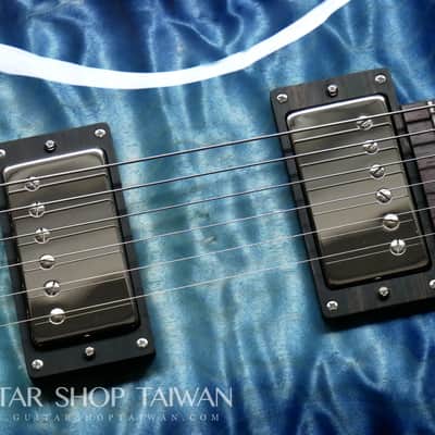 Nik Huber Dolphin II Hand-selected 5A Top-Turquoise Burst image 15