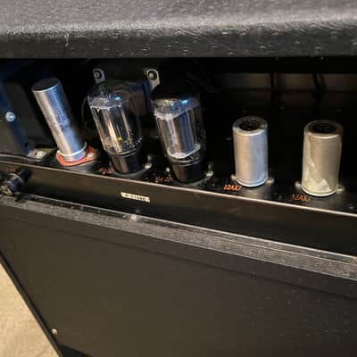 Harmony 525 Vintage Tube Guitar Amp. Original Jensen 15” Speaker. 1967 - Black image 15