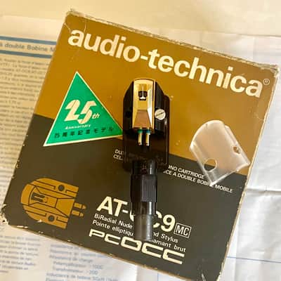 Audio-Technica AT-OC9 MC Cartridge, PCOCC coil, Beryllium cantilever, MicroLine stylus image 1