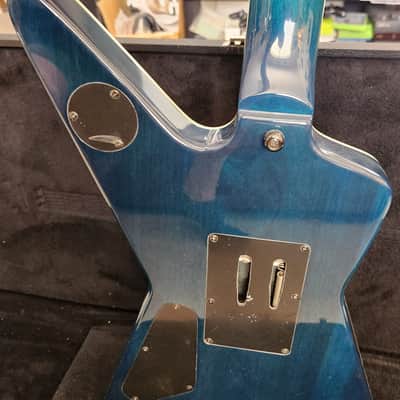 Washburn Boogiebolt Custom Boogie Street guitar with OHSC  Dime Dimebag BSG1 2005 - Blue quilt with abalone lightning bolt inlay image 17