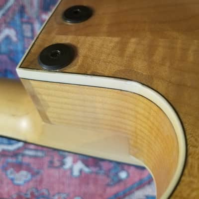 Tacoma Archtop Jazz Guitar AJF22C - Natural Satin image 13