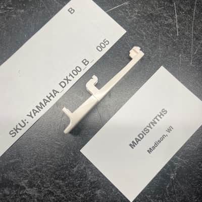 ORIGINAL Yamaha Replacement B Key (CB040400) for DX100, CS01 image 4