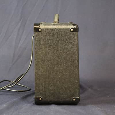 Marshall MG15CDR 2-Channel 15-Watt 1x8 Guitar Combo Amp (2003) - Used image 6