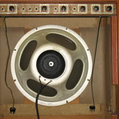 1953 Montgomery Wards 35 JDR 8211  Wards Airline/Danelectro Commando image 7