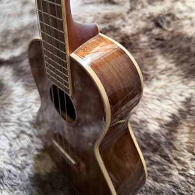 Kala KA-KCG Hawaiian Koa Series Concert Ukulele - Gloss Natural image 12