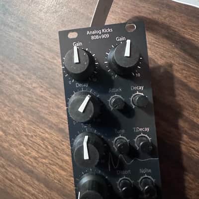 LFusion Electronics Analog Kicks 808+ 909 Discrete transistor Eurorack Dual synth module image 9