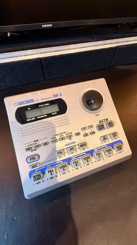 Boss DR-3 Dr. Rhythm | Reverb UK