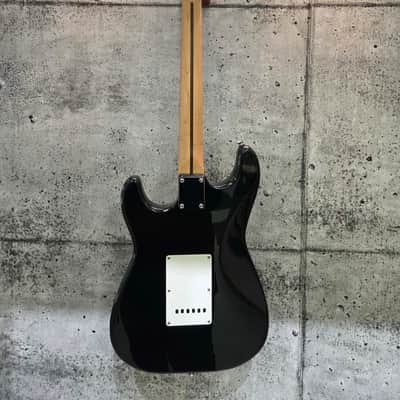 Starcaster by Fender Stratocaster Electric Guitar - Made in China - 2004 -Black image 6