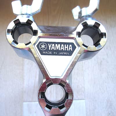 Yamaha 3-Hole Receiver Tom Mount Holder Post with Memory Lock - Vintage image 1