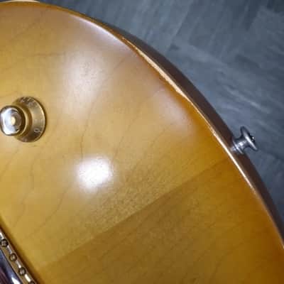 Gibson Les Paul Tribute 2022 - Satin Honeyburst image 12