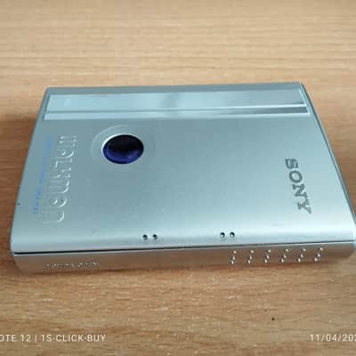 Sony WM EX 7 1997 - Sony Walkman Cassette player WM EX7 silver working image 4