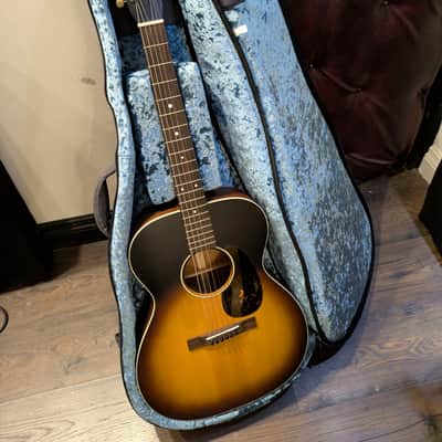 Martin 000-17 - Whiskey Sunset-excellent condition image 10