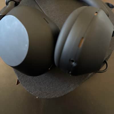 Sony WH-1000XM5 Wireless Headphones+Case MINT image 3