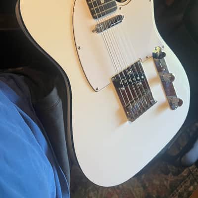 Fender American Ultra Telecaster with Rosewood Fretboard 2019 - Present - Arctic Pearl image 5