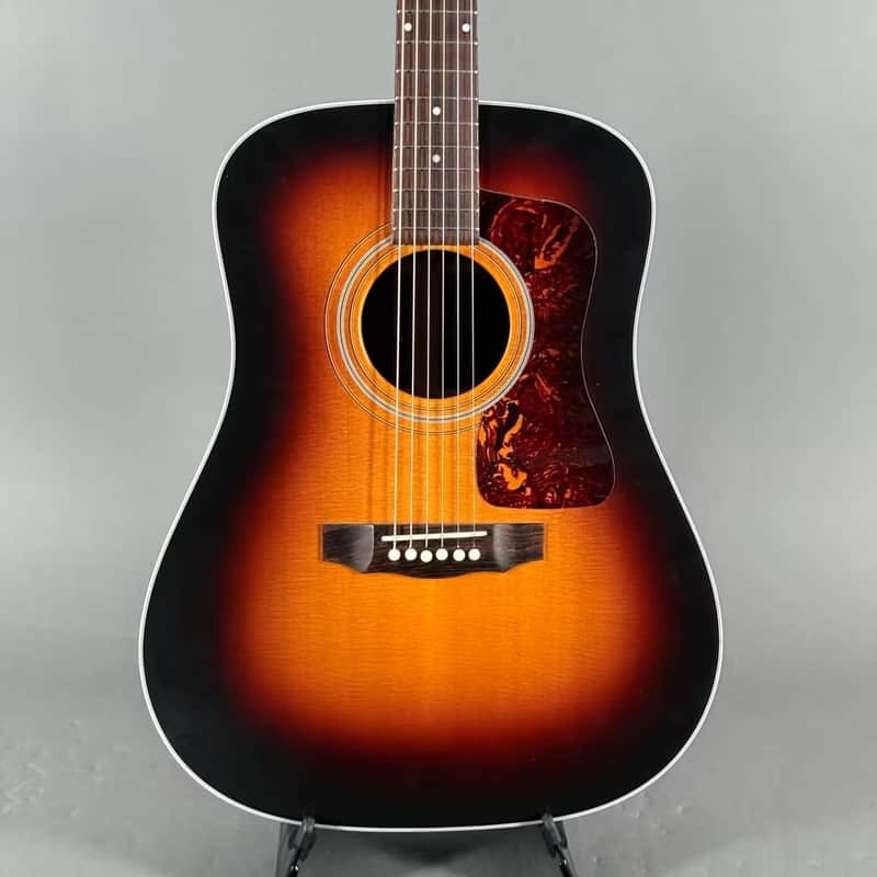 2024 Guild 2024 D 50 Standard ATB sunburst TOP ZUSTAND Koffer…