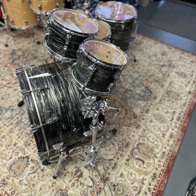 USED LUDWIG CLASSIC MAPLE SHELL PACK (24B-10-12-14F-16F) image 3