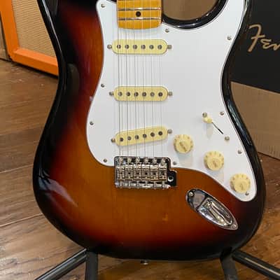 Fender Jimi Hendrix Artist Series Signature Stratocaster  3-Color Sunburst #MX22278285 7lbs, 10.5oz image 3