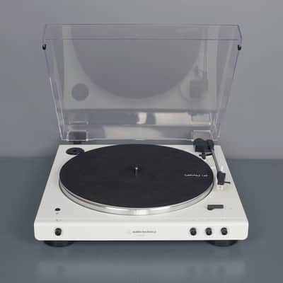 Audio-Technica: AT-LP60XBT-WW Automatic Bluetooth Turntable - White image 5