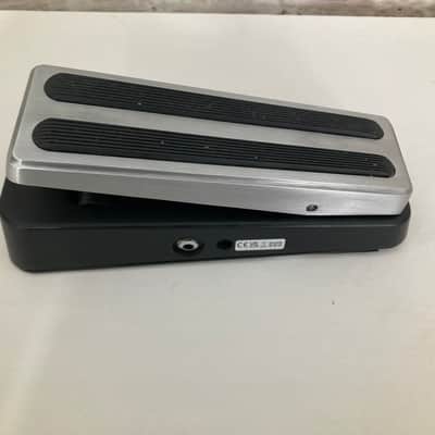 Used Dunlop GCB65 Custom Badass Dual-Inductor Cry Baby Wah image 4