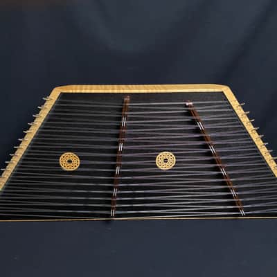 Masterworks 16/15 Hammered Dulcimer w/case & stand image 1
