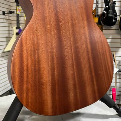 Martin 000C JR-10E Acoustic Guitar - Natural w/Gig Bag & PLEK*D #970 image 10