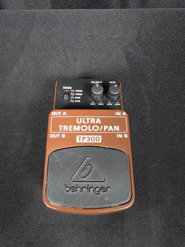Behringer TP300 Ultra Tremolo/Pan 2010s - Brown