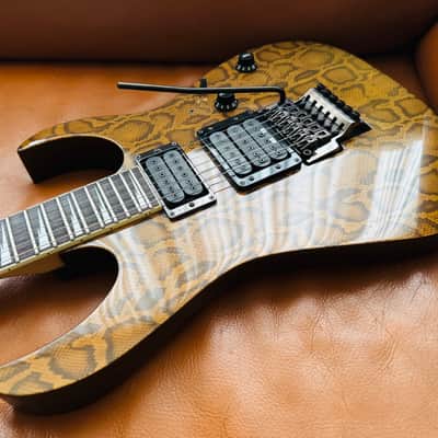 COLLECTOR'S ALERT! 1990 Ibanez USA Custom UCMD "Serpent"! image 22