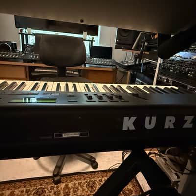 Kurzweil PC88mx 88-Key 64-Voice Performance Controller and Synthesizer 1990s - Black image 5