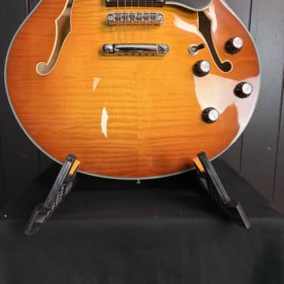 Eastman Guitars T486-GB Thinline Semi-hollowbody Electric Guitar, Goldburst 819 image 10