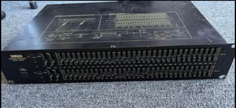 Yamaha Q2031 Dual-Channel Graphic Equalizer 2010s - Black image 1