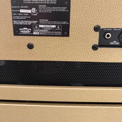 Vox AC15C1-CVR Custom Limited Edition 15W Combo with Gator Flight Case image 4