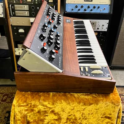 Moog MiniMoog Model D 1972 Walnut original vintage restored image 4