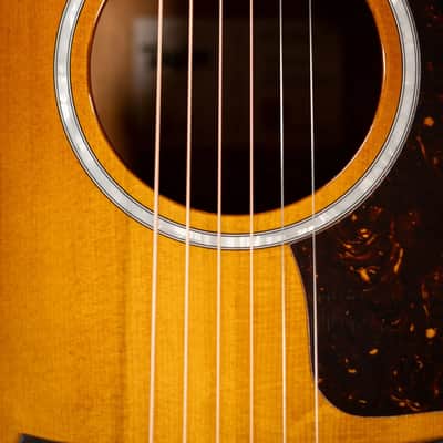 Taylor 214ce-K DLX Special Edition Grand Auditorium Acoustic/Electric Guitar - Honeyburst with Hardshell Case image 10