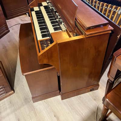 Hammond RT3 Organ image 2