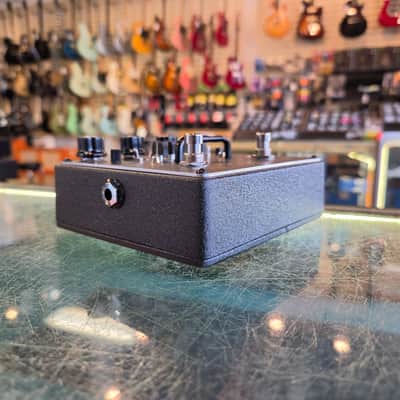 Mesa Boogie Throttle Box EQ Overdrive Pedal 2010s - Black image 2