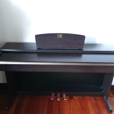 Yamaha clavinova clp-320 2014s image 1