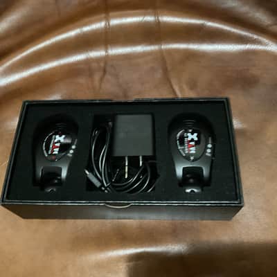 Xvive U2 Wireless Guitar System 2010s - Black image 10