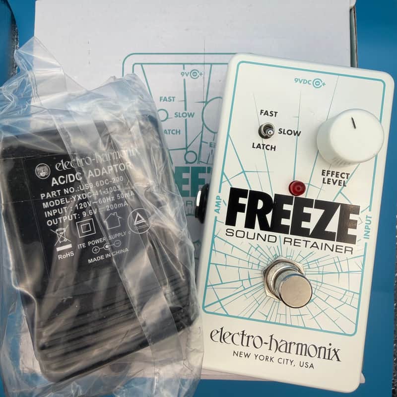 🥶 Electro-Harmonix Freeze Nano Sound Retainer Sustain Pedal 2010 - Present - Blue / Gray